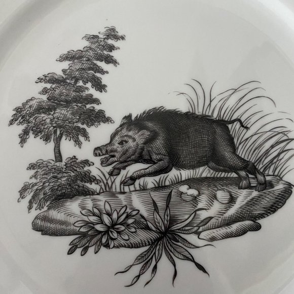 Mottahedeh Metropolitan Museum of Art Du Paquier plates 4 boar dog rabbits  fox - Picture 4 of 12